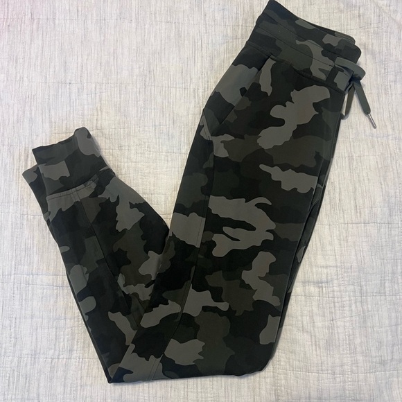 Lululemon Ready To Rulu High Rise Jogger Size 0 - Picture 3 of 9